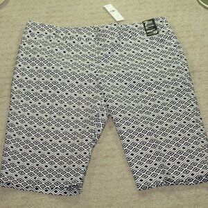 NWT 7th Avenue Design Studio Sz 12 Slim Leg Navy White Bermuda 11.5" Shorts